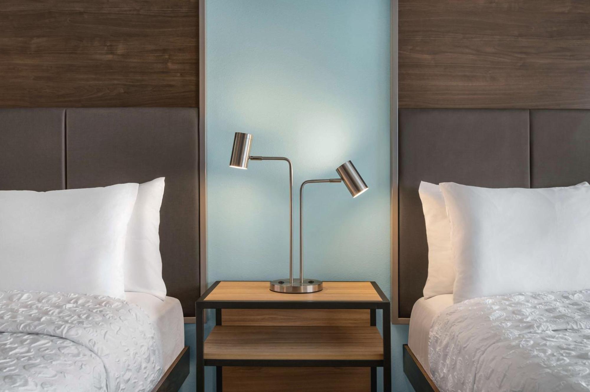 Tru By Hilton Greenville Woodruff Road, Sc Εξωτερικό φωτογραφία